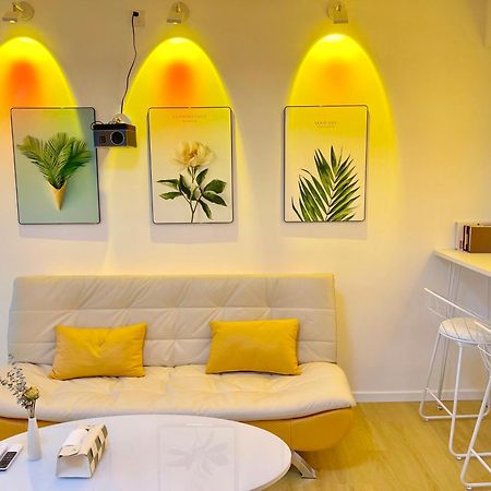 Mermaid'S Secret-Bontique Homestay Циндао Экстерьер фото